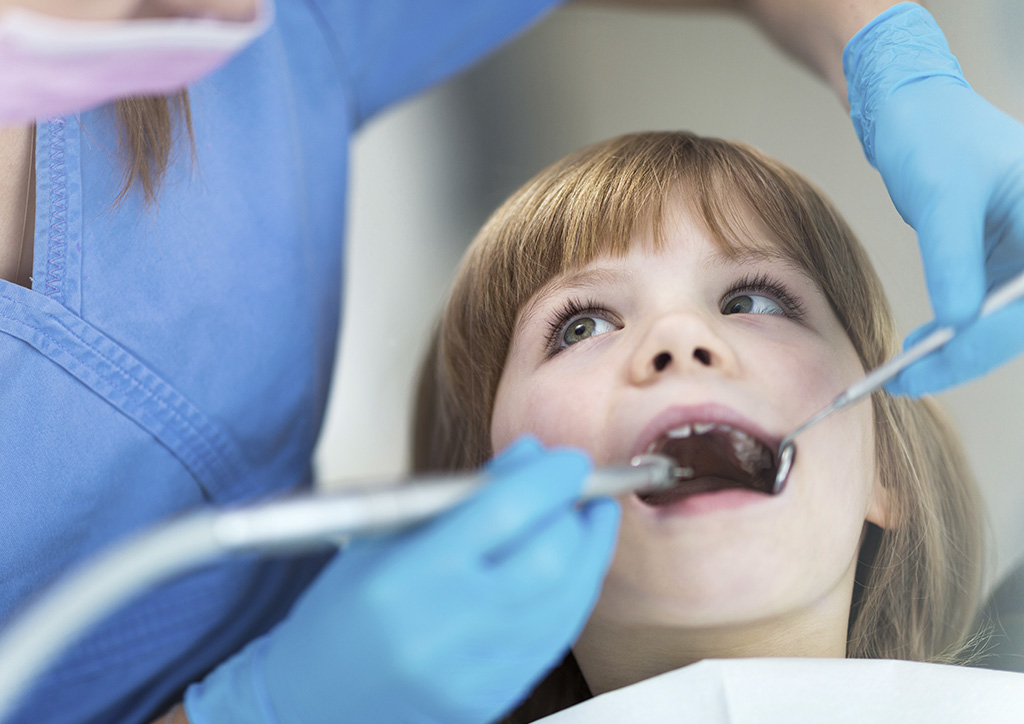 Kinder keine Angst vor dem Zahnarzt Dr. Pohl Zahnklinik Bergisch Gladbach