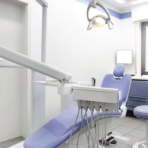 Zahnklinik Bergisch Gladbach Behandlungszimmer
